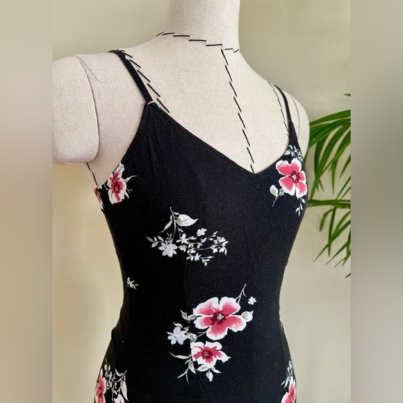 Abercrombie & Fitch Black Floral Midi Dress  With Slit | Size XXS - Picture 5 of 6